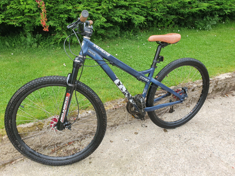 specialized p2 mountain bike